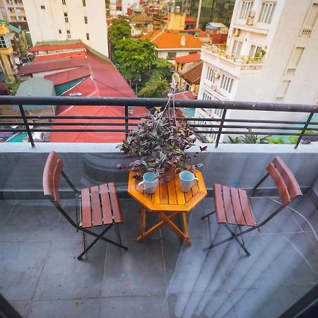 Hostel Reddoorz @ Tong Duy Tan Street (Adults Only) Hanoi Exterior foto