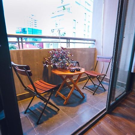 Hostel Reddoorz @ Tong Duy Tan Street (Adults Only) Hanoi Exterior foto