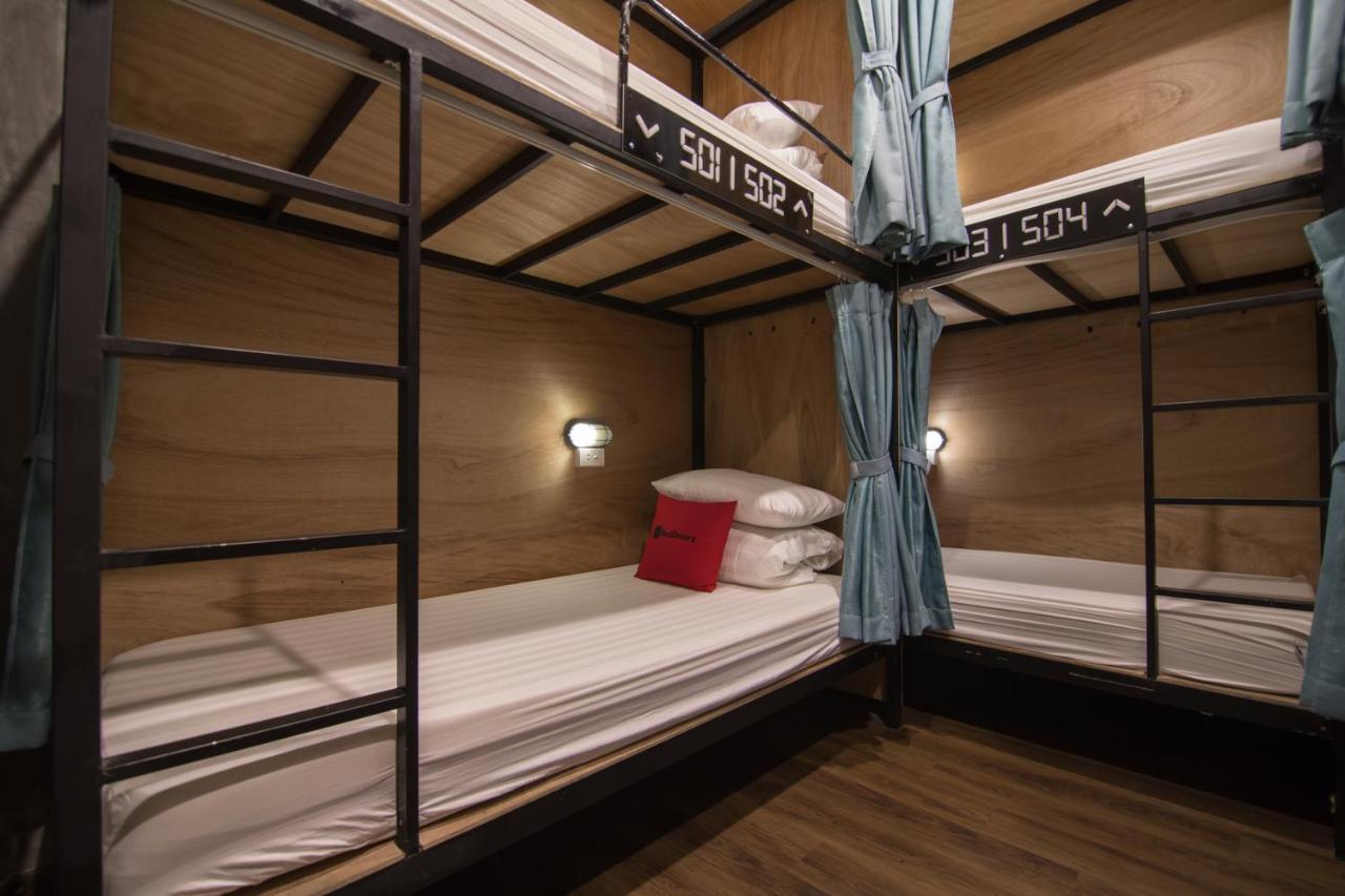 Hostel Reddoorz @ Tong Duy Tan Street (Adults Only) Hanoi Exterior foto