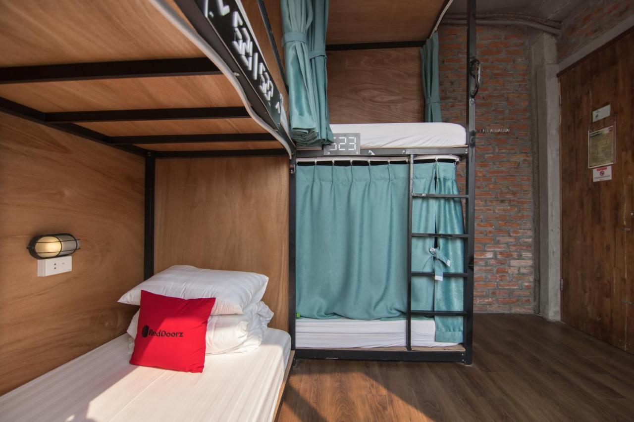 Hostel Reddoorz @ Tong Duy Tan Street (Adults Only) Hanoi Exterior foto