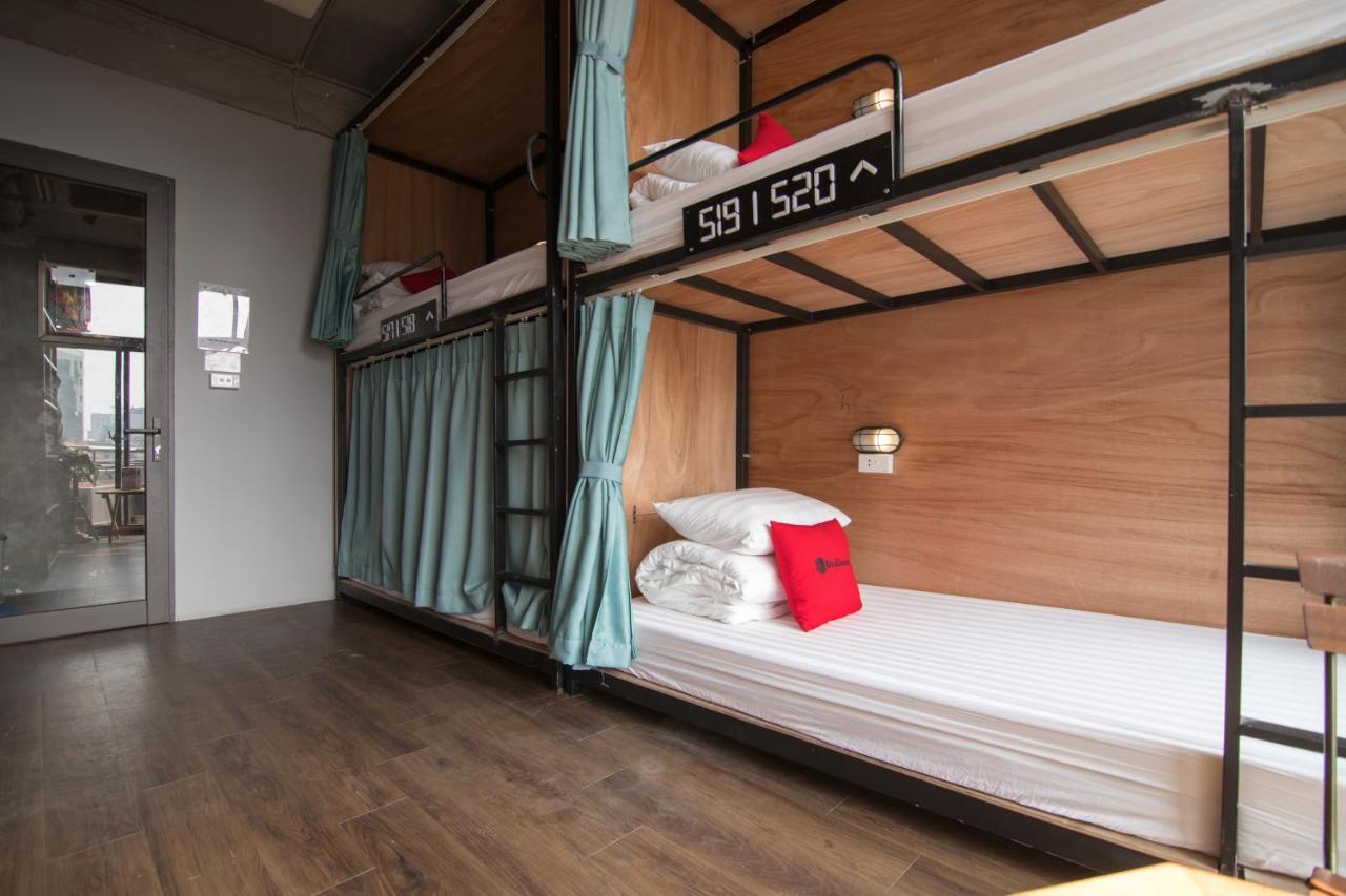 Hostel Reddoorz @ Tong Duy Tan Street (Adults Only) Hanoi Exterior foto
