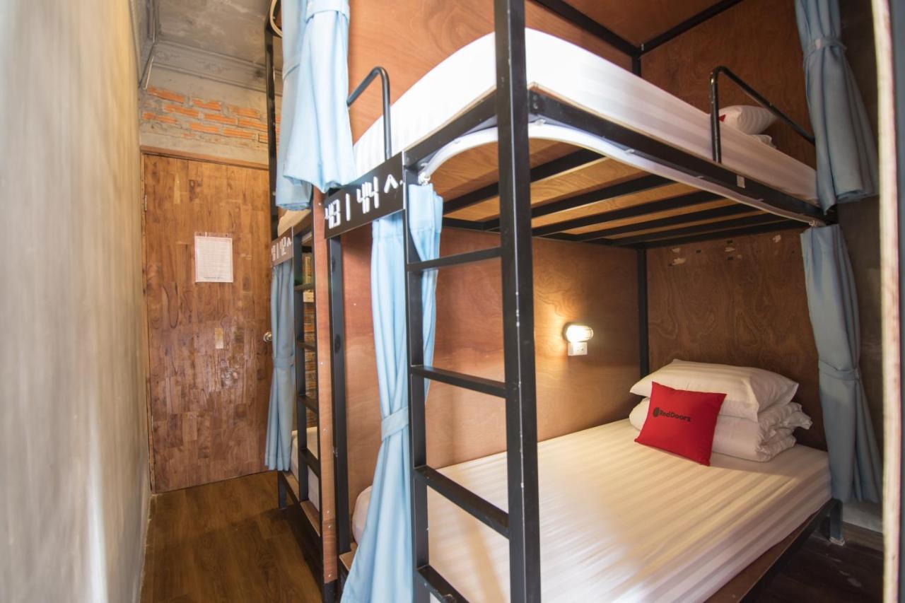 Hostel Reddoorz @ Tong Duy Tan Street (Adults Only) Hanoi Exterior foto